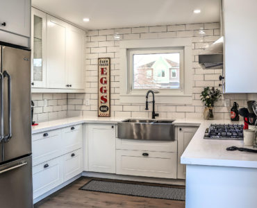 U-Shaped Kitchen, Brampton ON